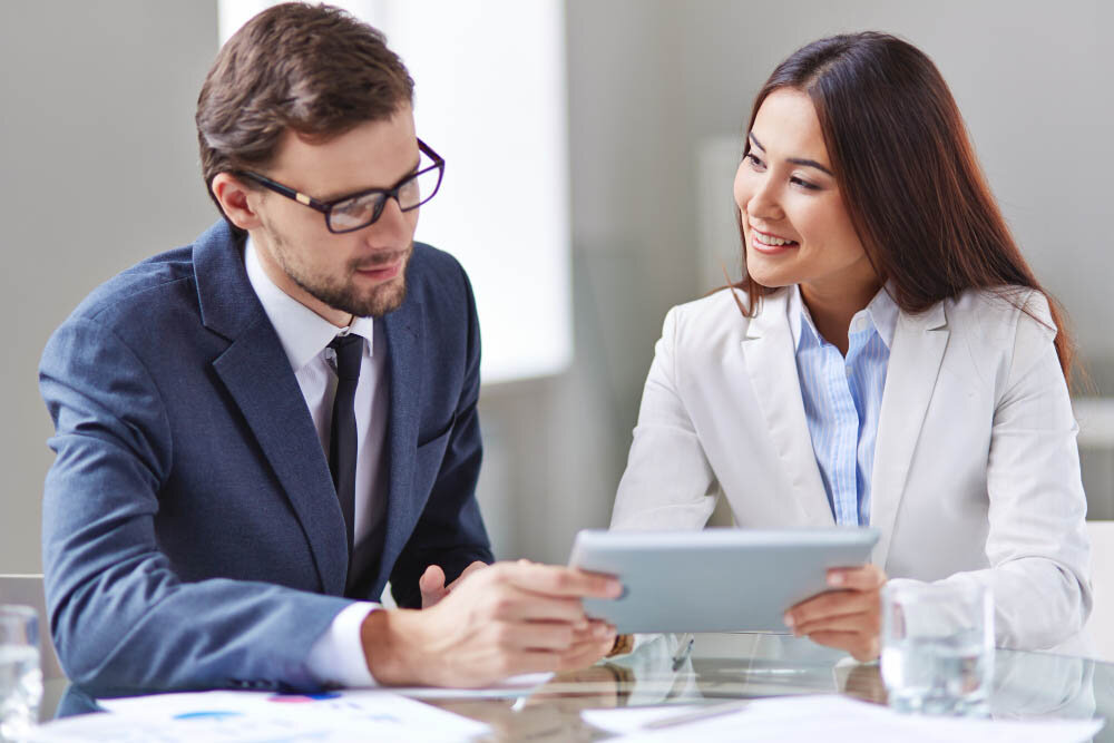 requisitos para ser asesor financiero en españa